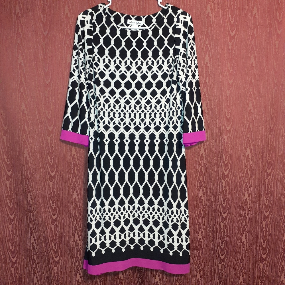 LAURA FEFFRIES BLACK AND WHITE WITH HOT PINK TRIM WOMEN'S SIZE 6